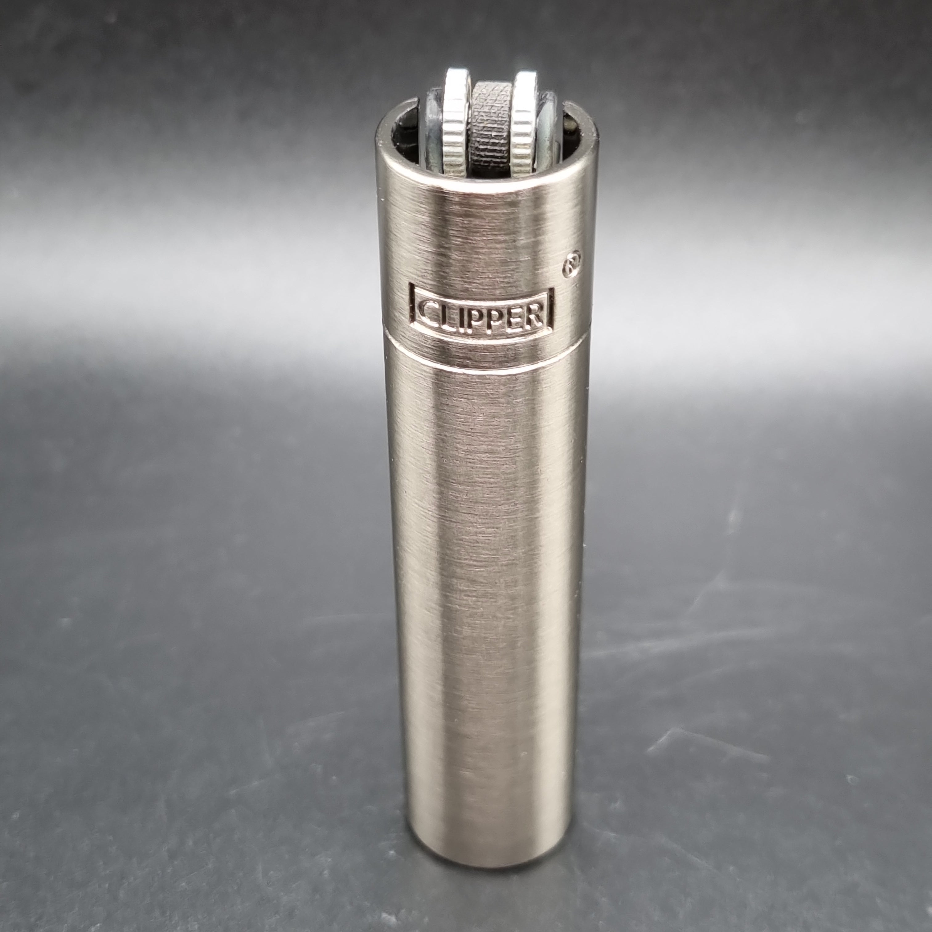 Metal Clipper Lighter + Giftbox - Silver