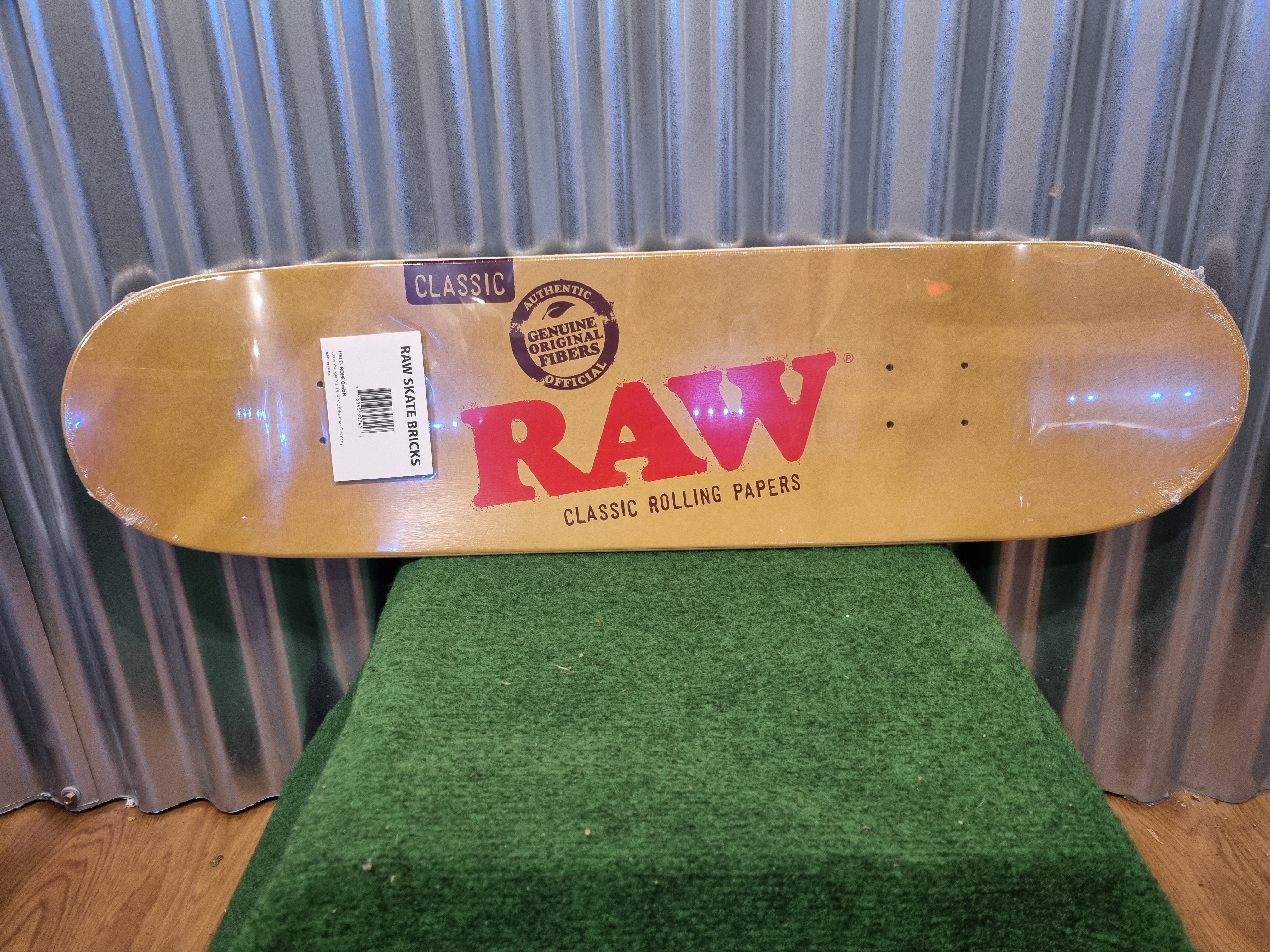 RAW Skate Board Deck - Classic & Bricks