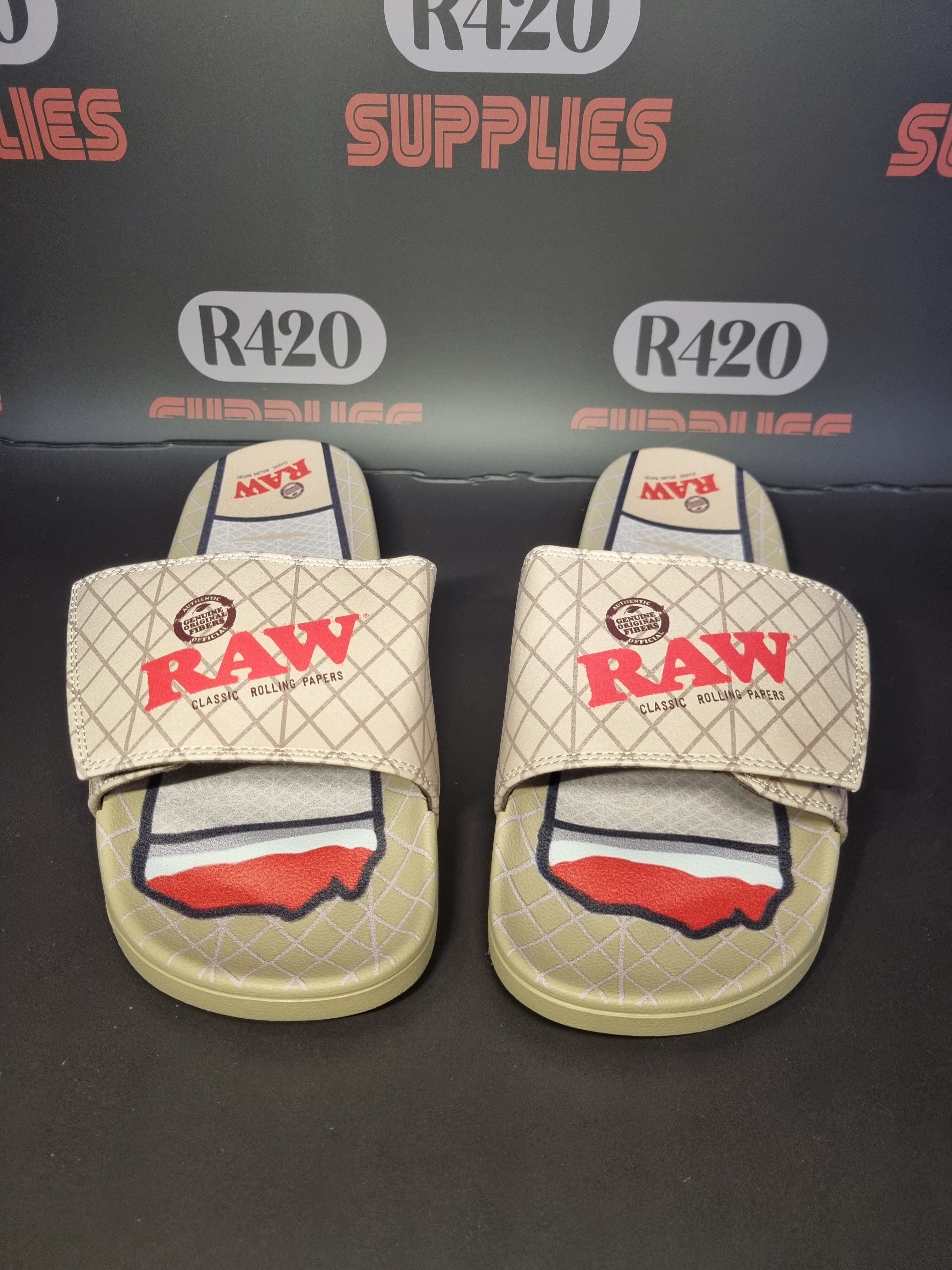 RAW x Interbreed Slides