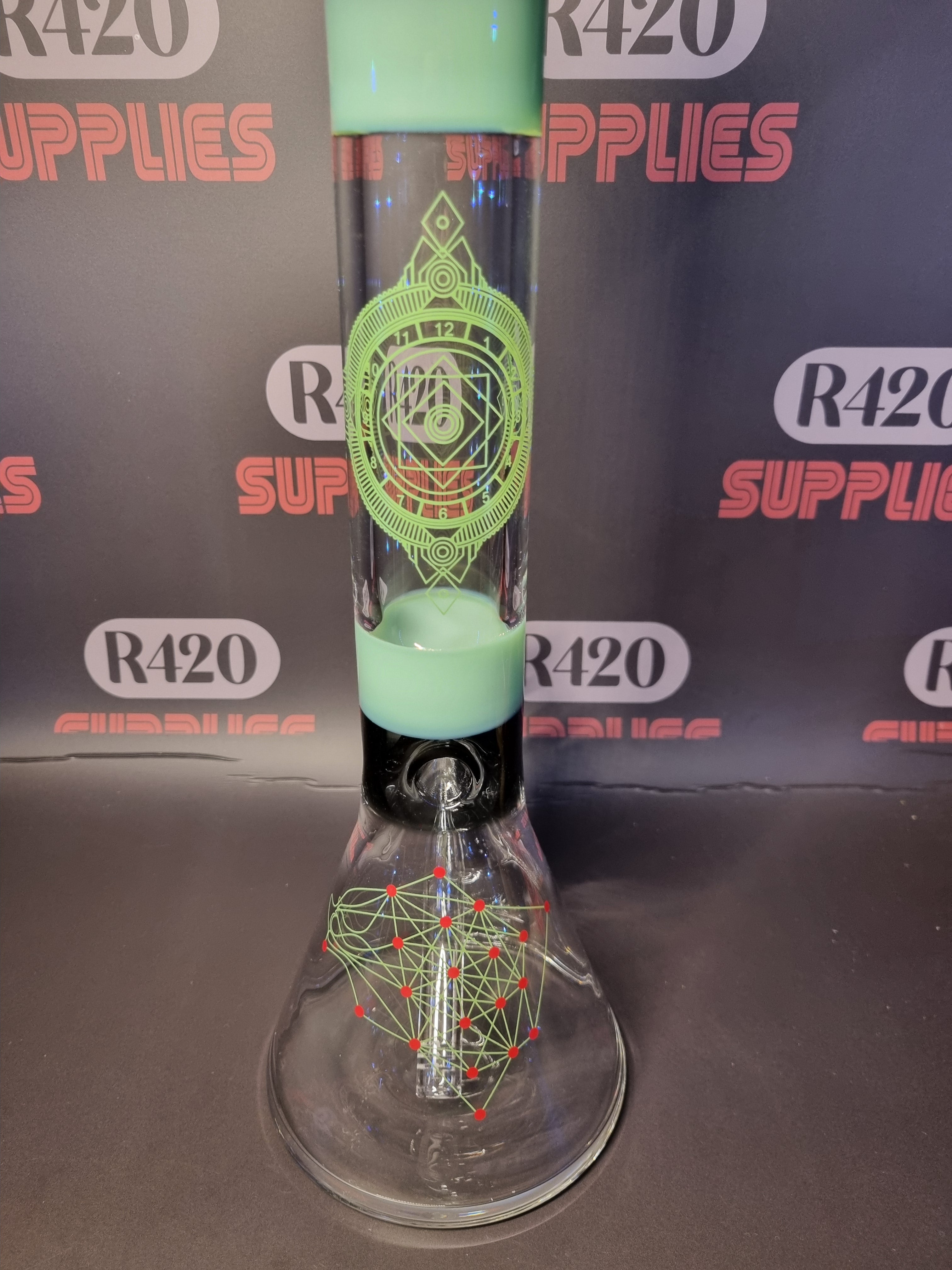 Green and Black Mixed Geometric Design Bong - H:41cm - Ø:50mm SG:18.8mm - 7mm thickness