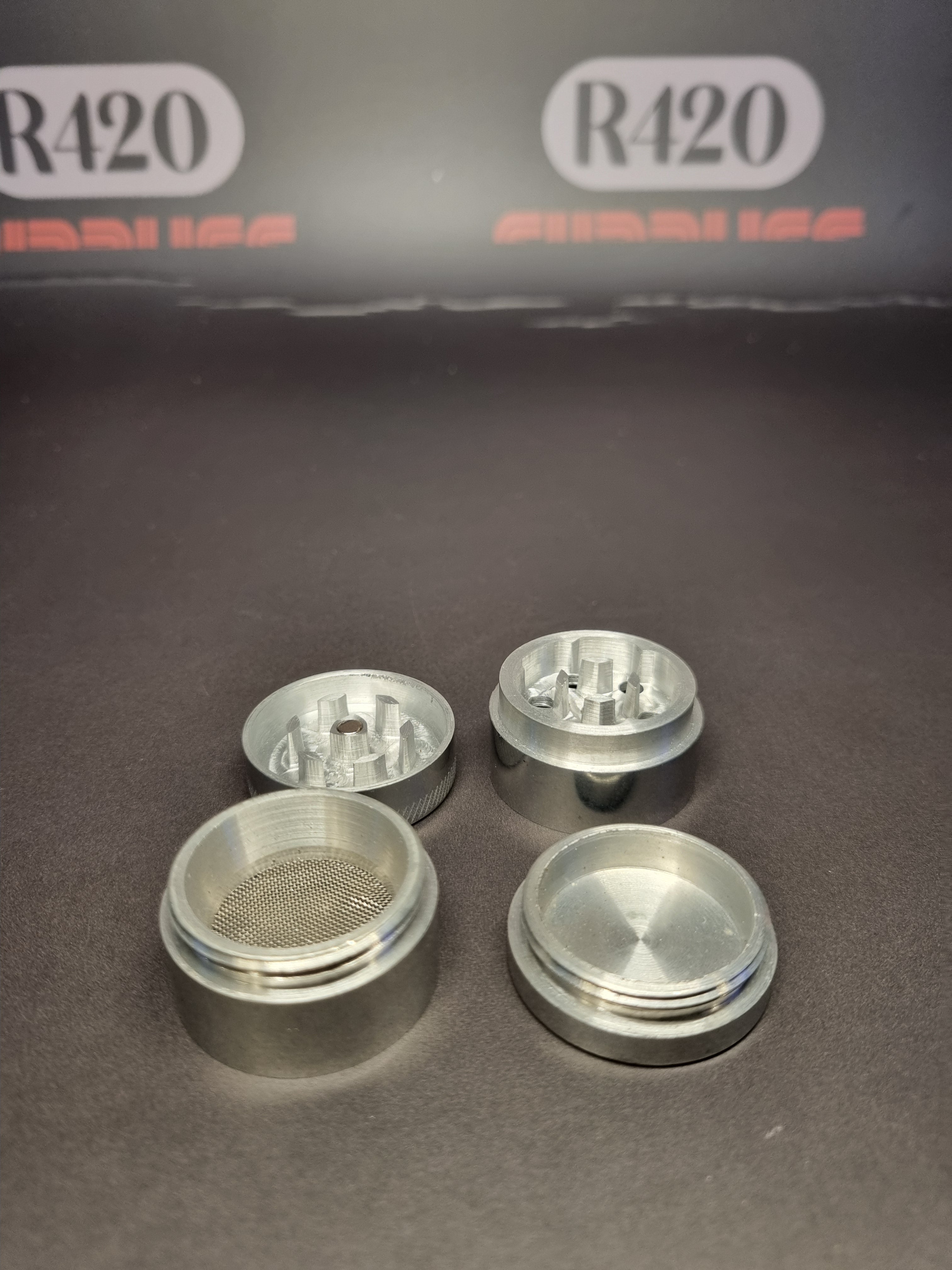 Aluminium 4 Piece Grinder - 30mm