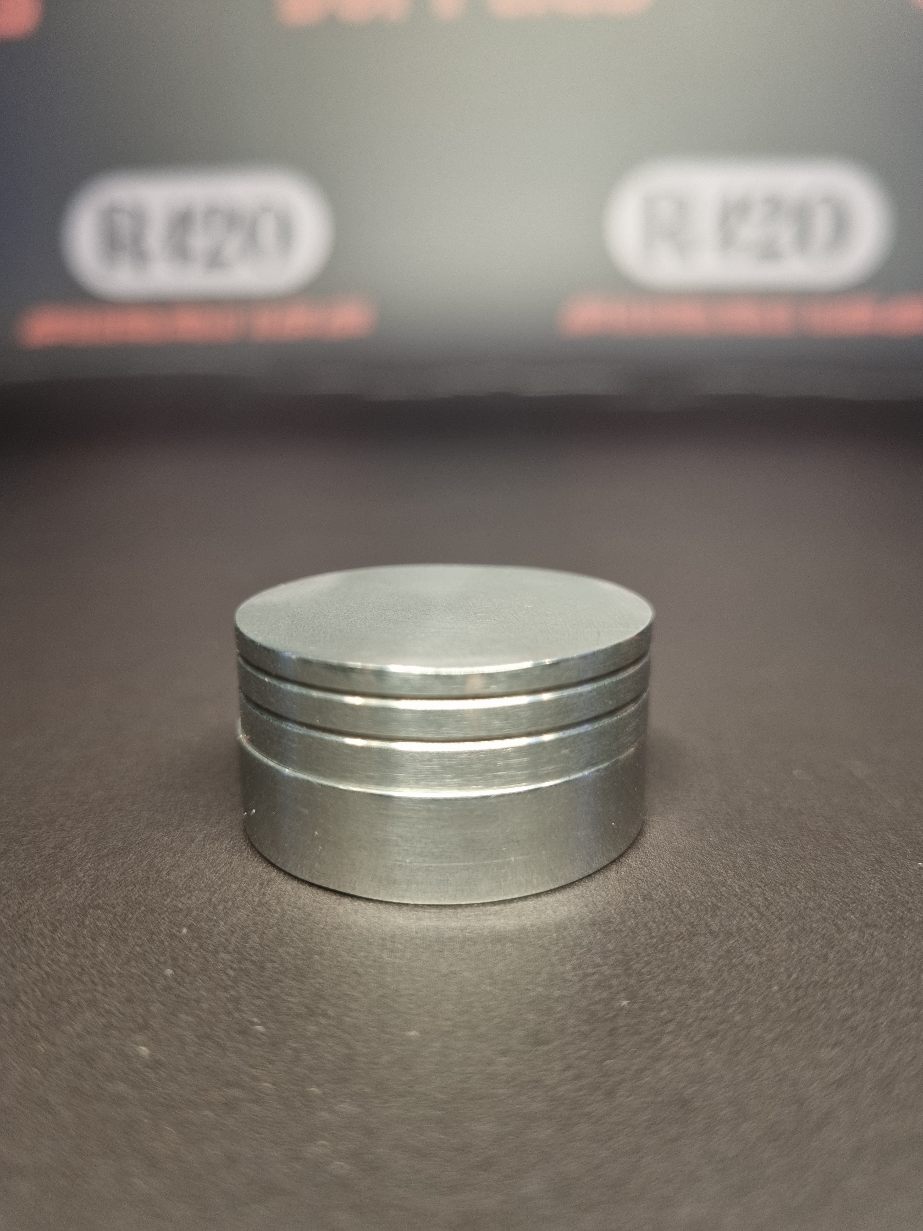 Aluminium 2 Piece Grinder - 30mm