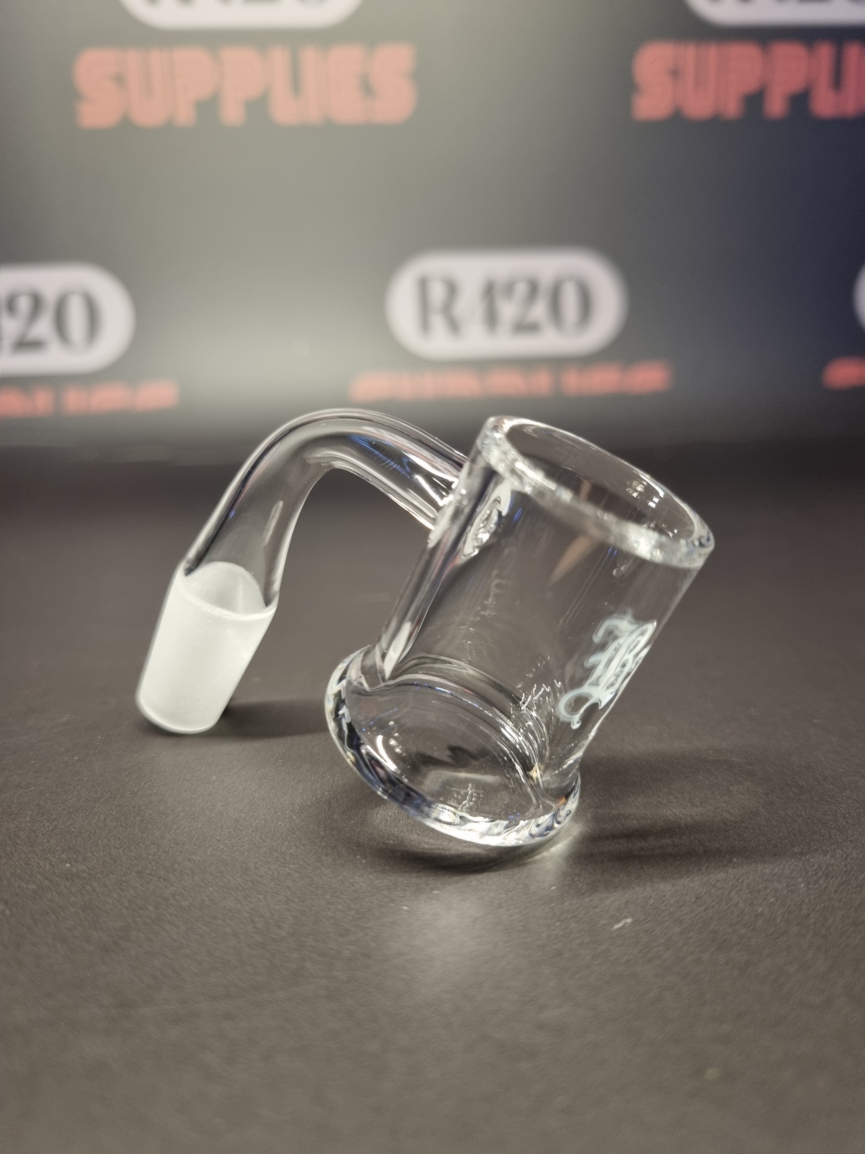 Quartz Banger - 14mm / 90° Male Fitting