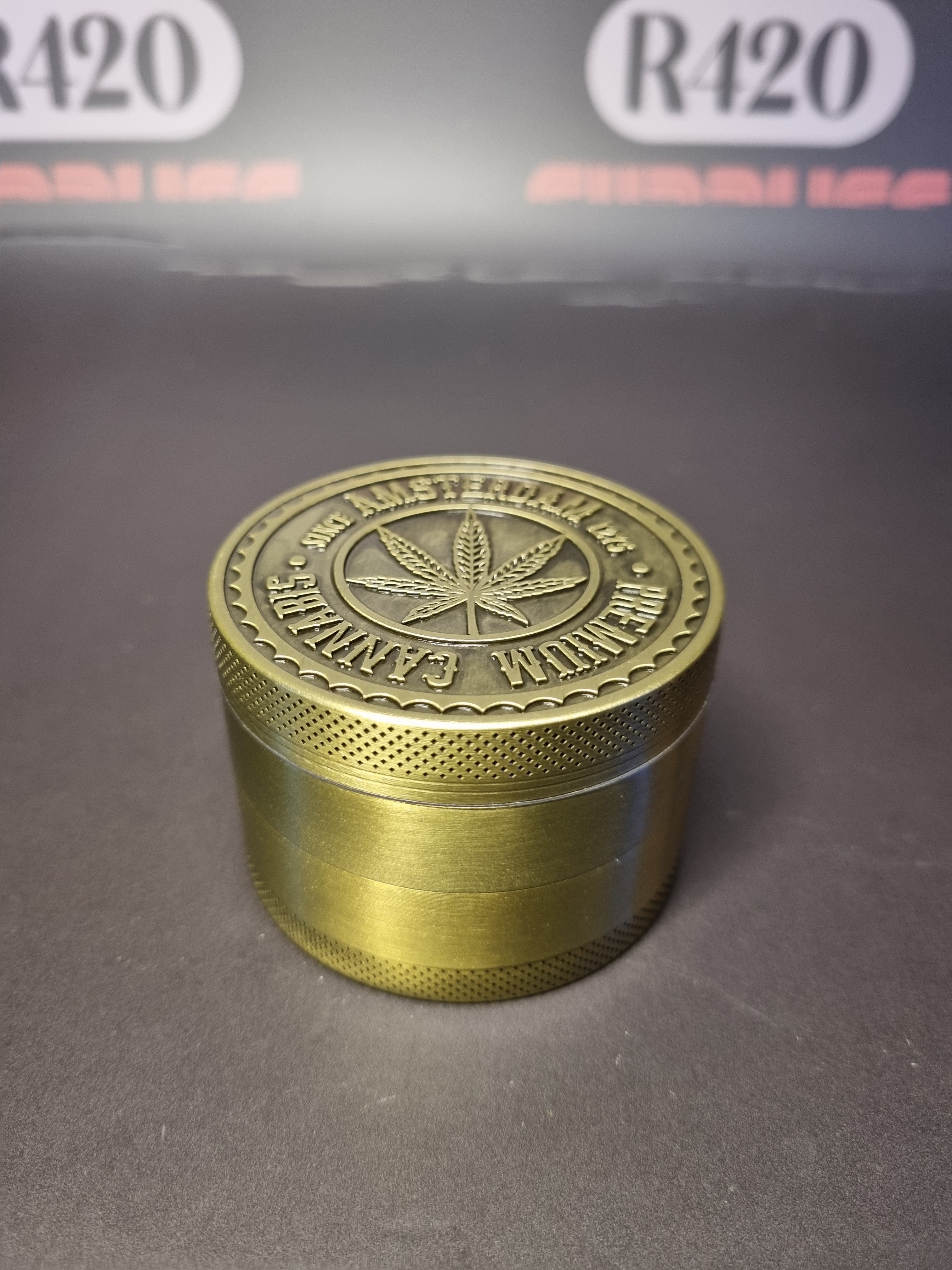 Amsterdam -  4 Piece Metal Grinder - 60mm