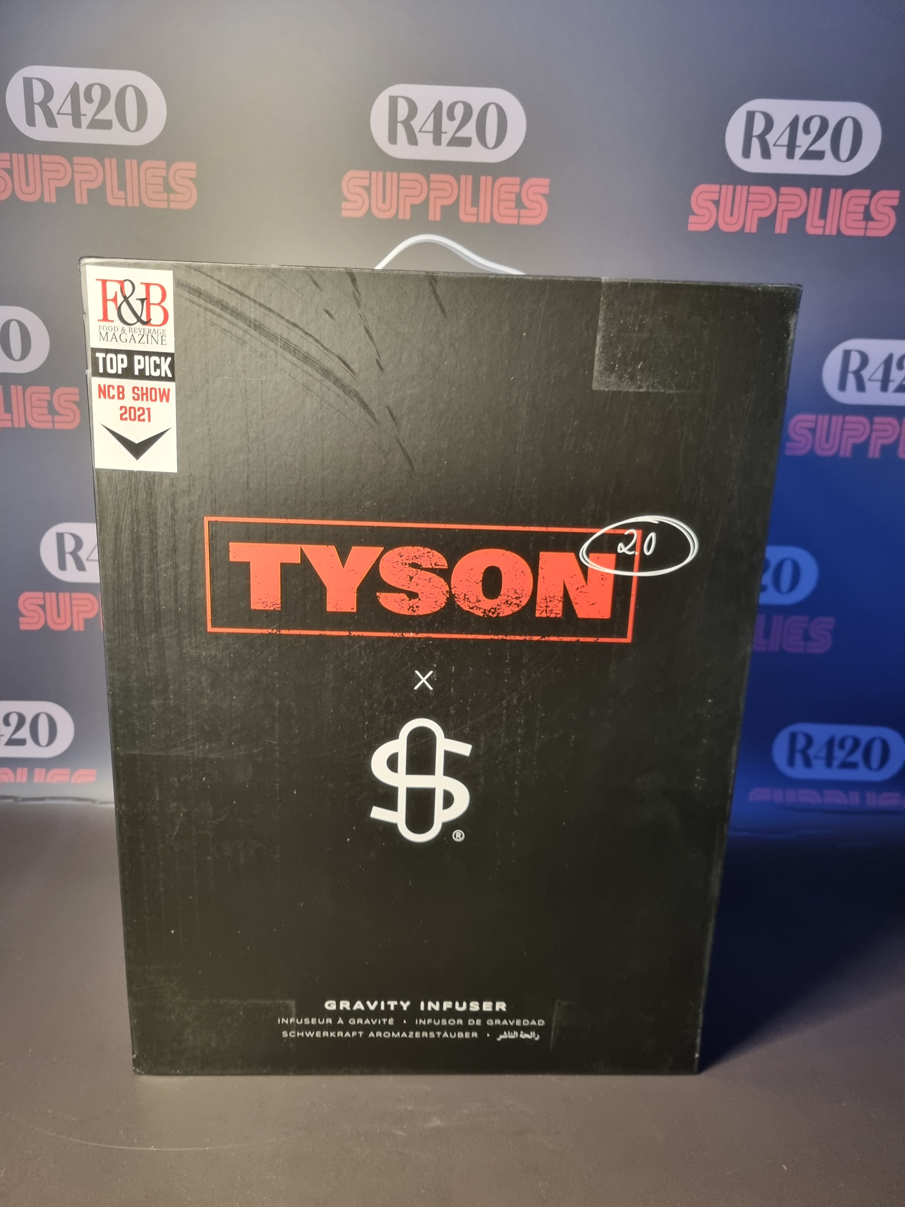 Stündenglass Gravity Hookah 360 Degrees Vaporizer - Tyson Edition