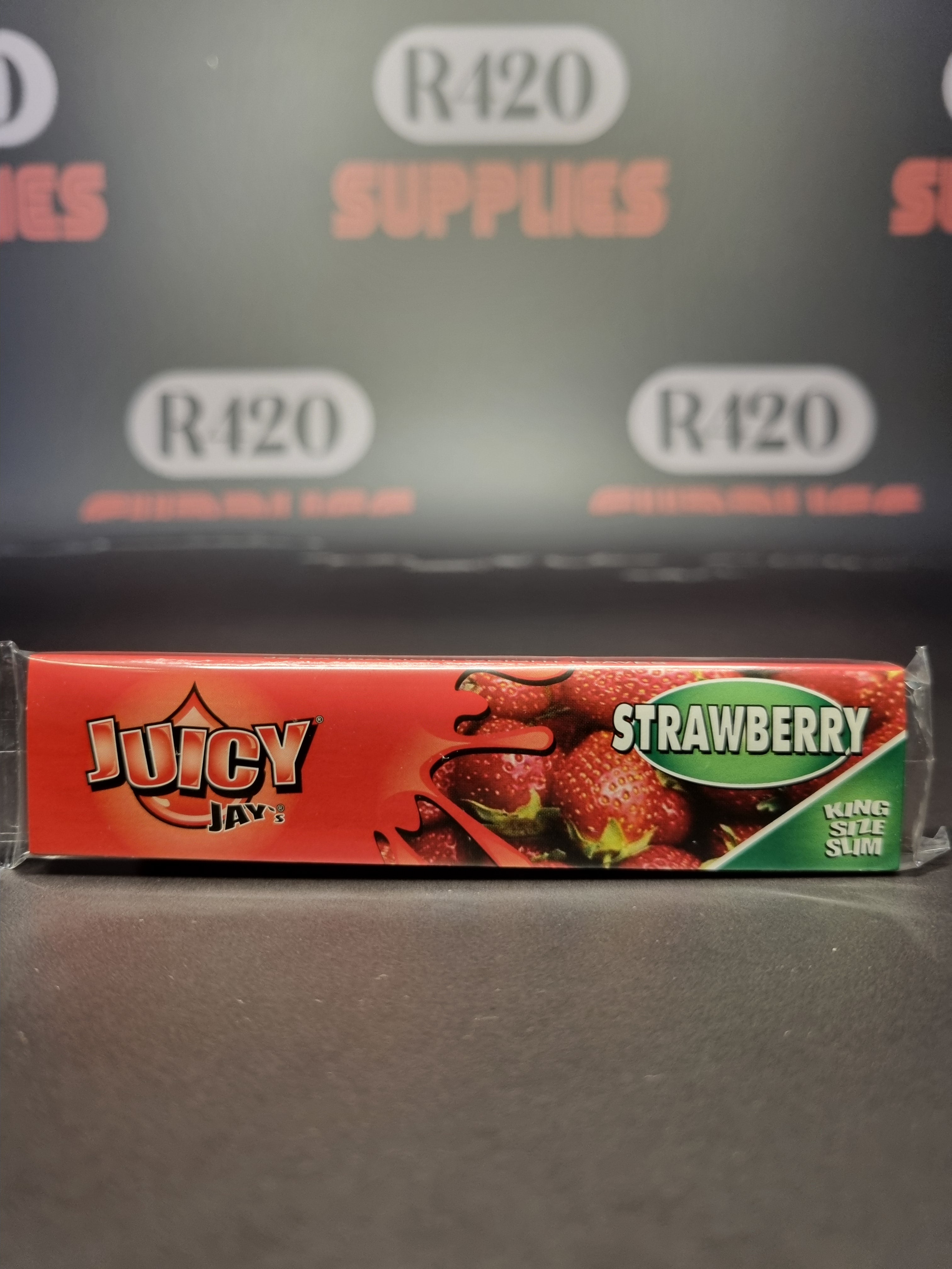 Juicy Jay's Kingsize Slim Flavoured Skins - Strawberry