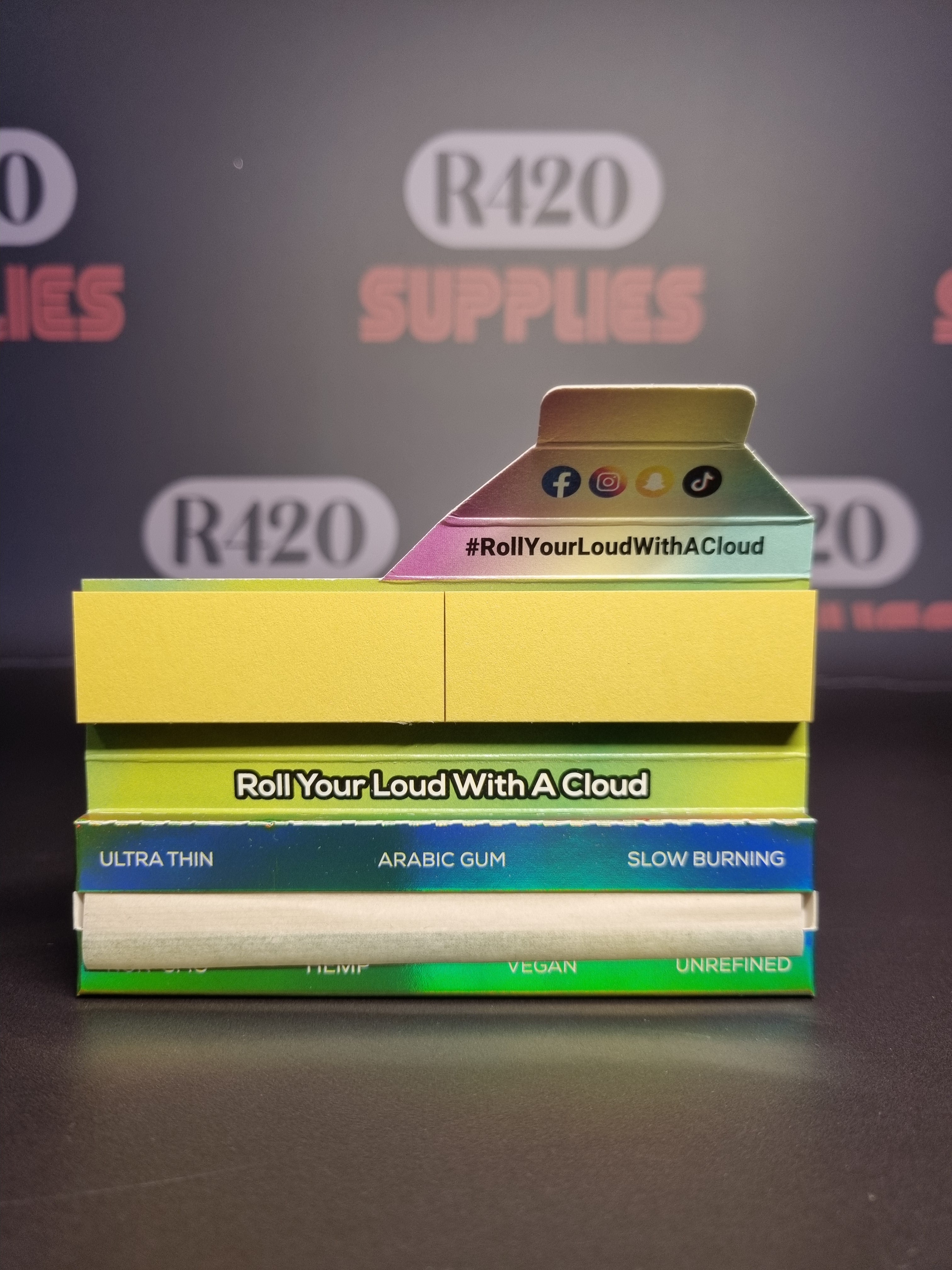 Cloudz Kingsize Rolling Papers & Tips - hemp paper