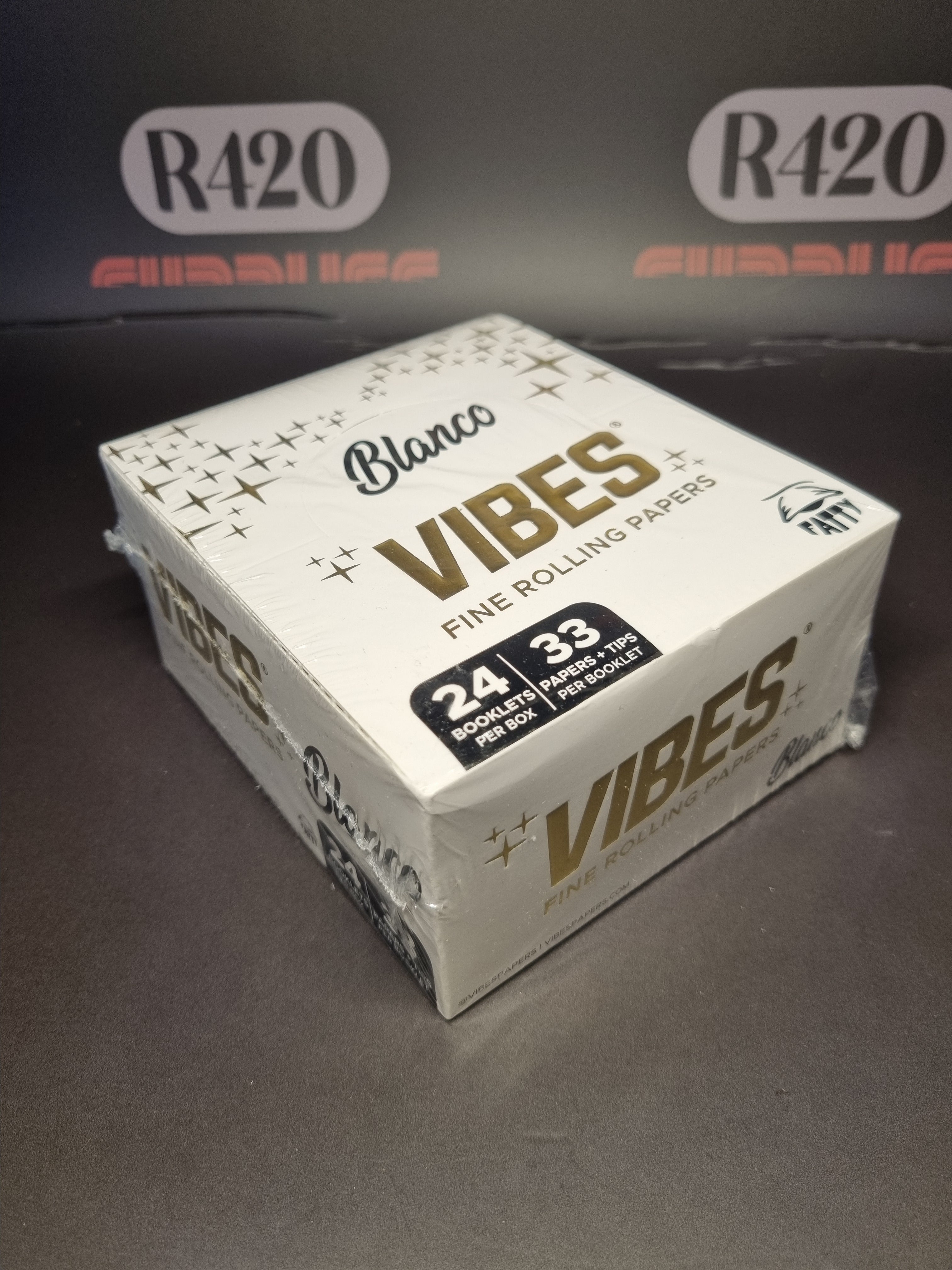 Vibes Rolling Papers & Tips - Fatty Size - Blanco