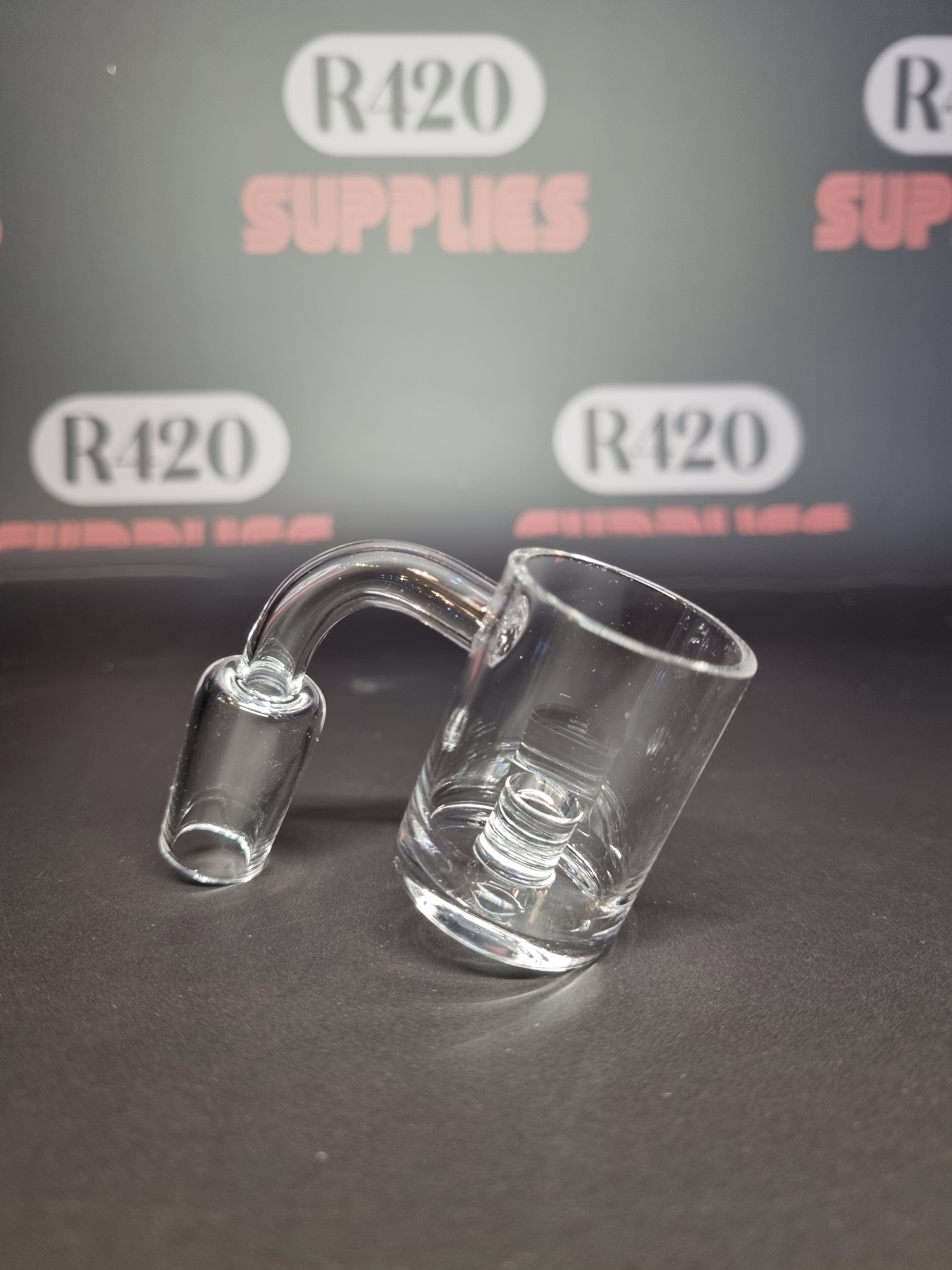 XL Quartz Banger - 18mm / 90° Male Fitting + Carb Cap (Boxed)