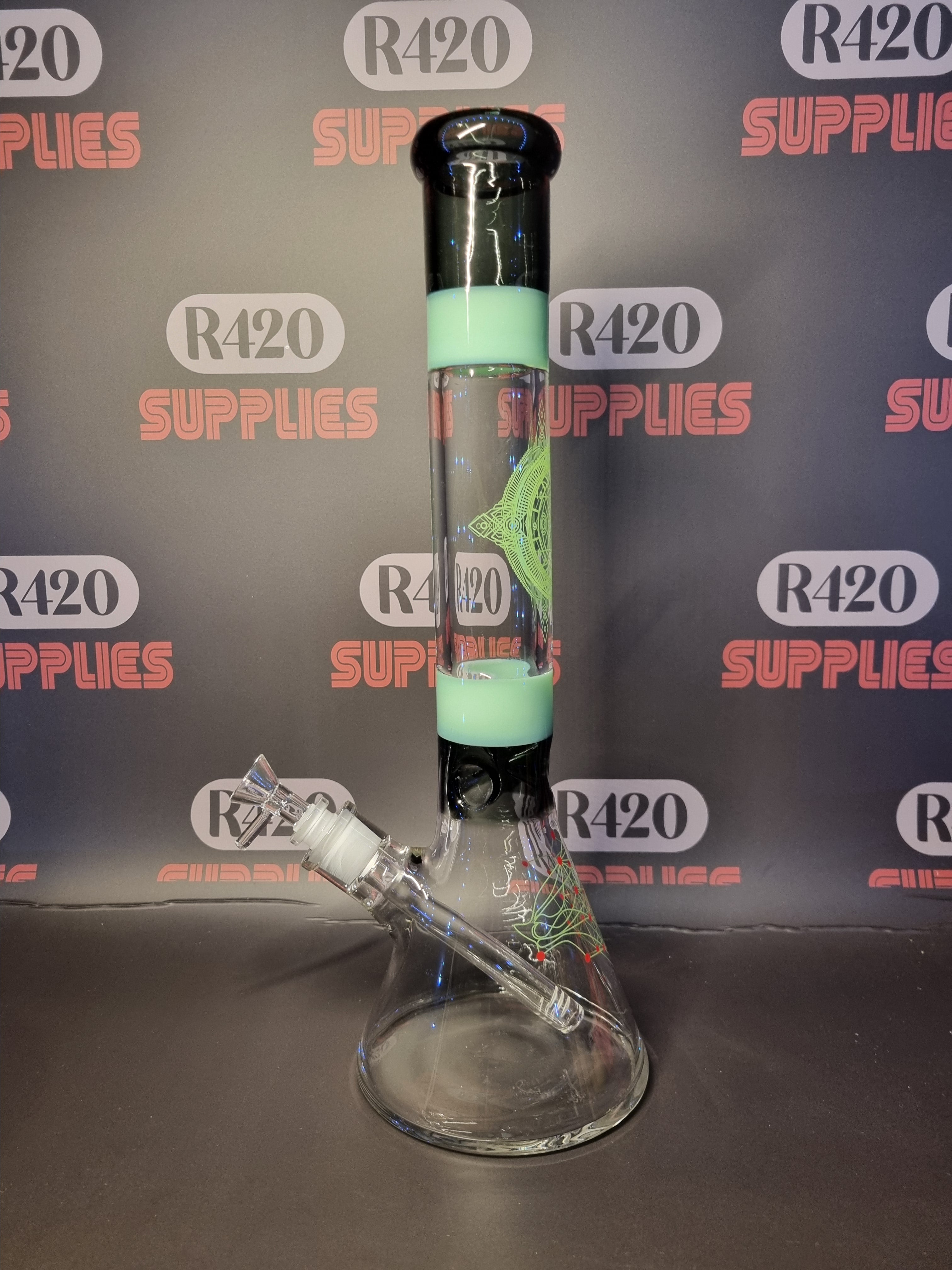 Green and Black Mixed Geometric Design Bong - H:41cm - Ø:50mm SG:18.8mm - 7mm thickness