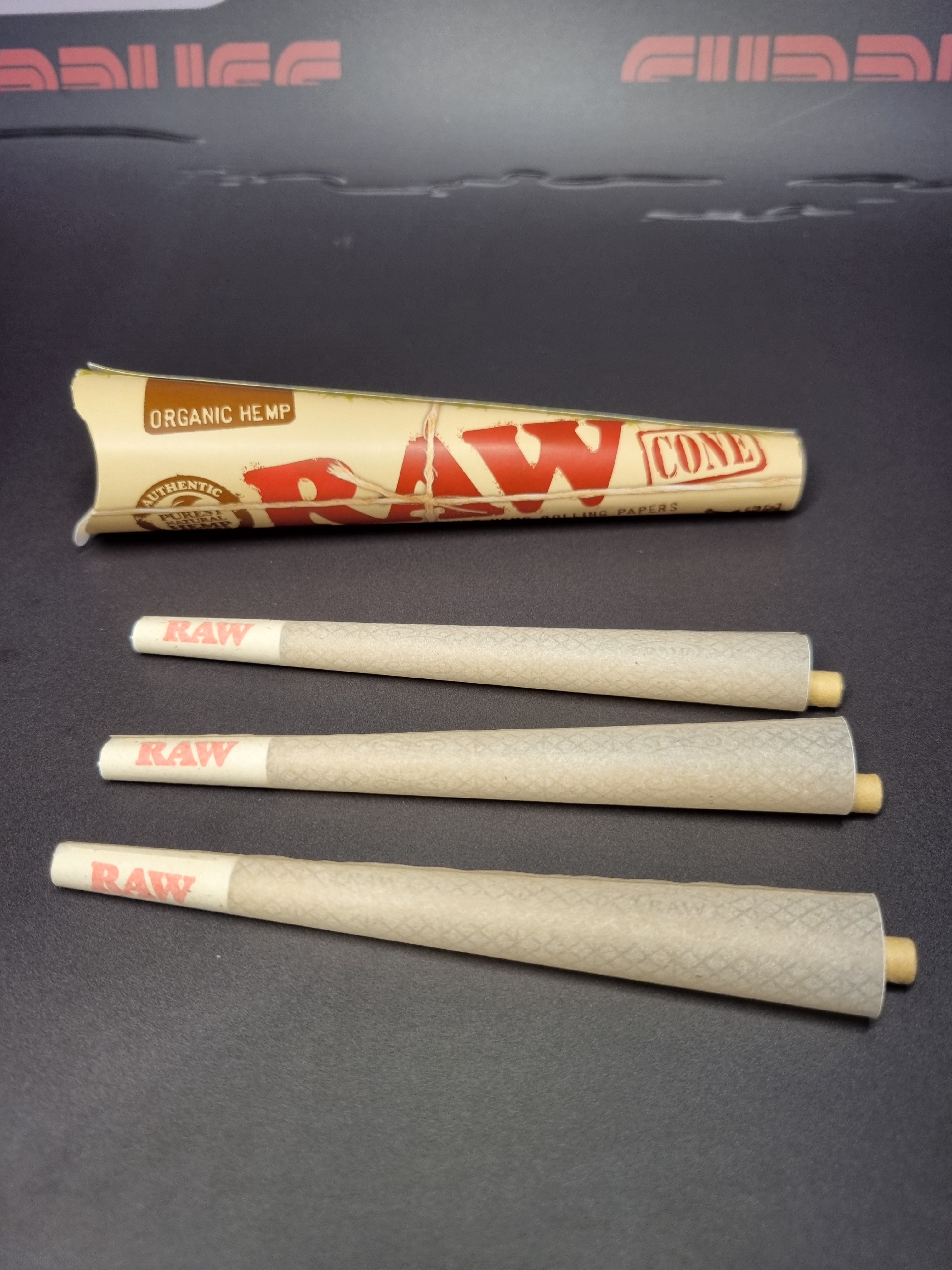 RAW Organic Kingsize Cones - 3 Pack