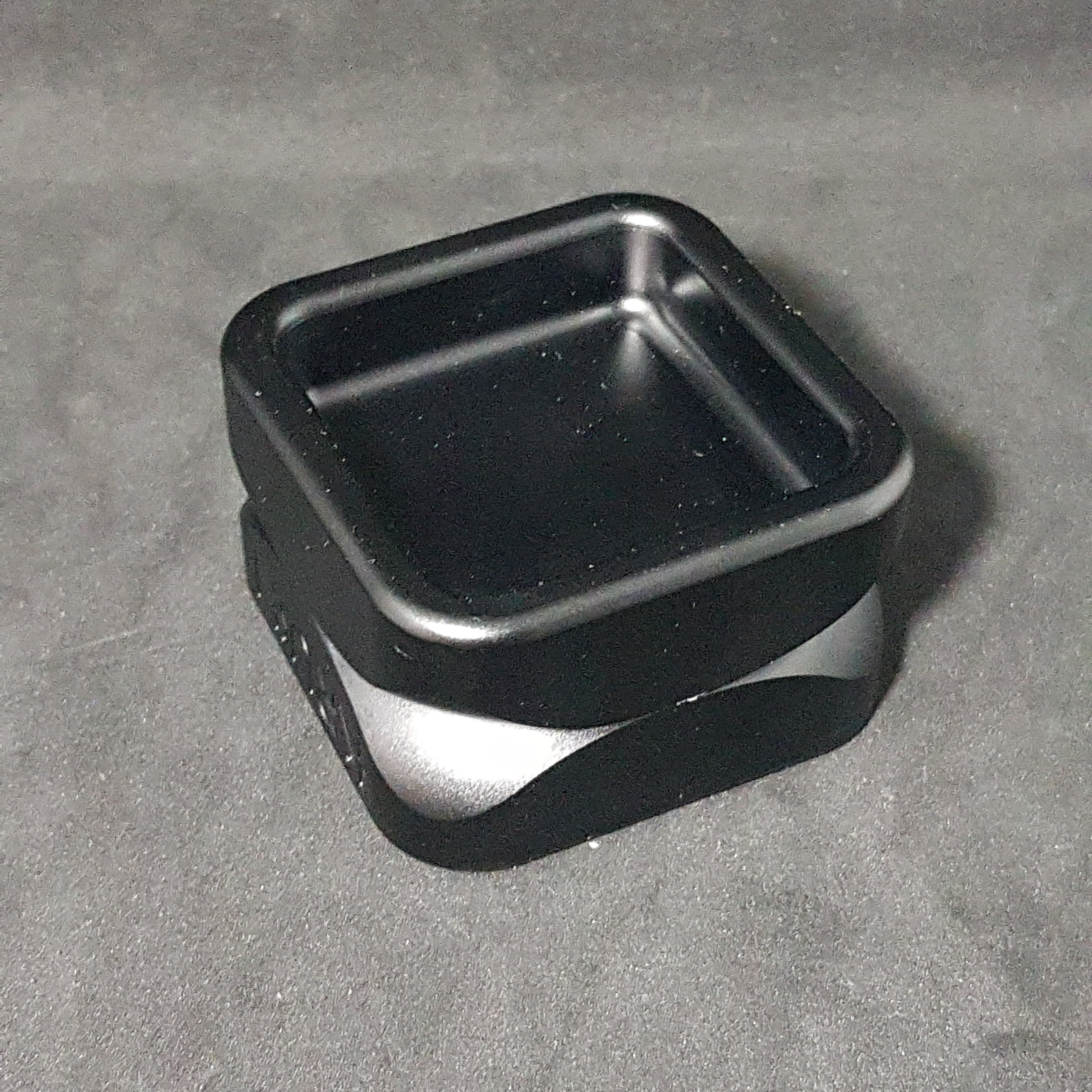 Krush Kube Grinder 2.0 - Black