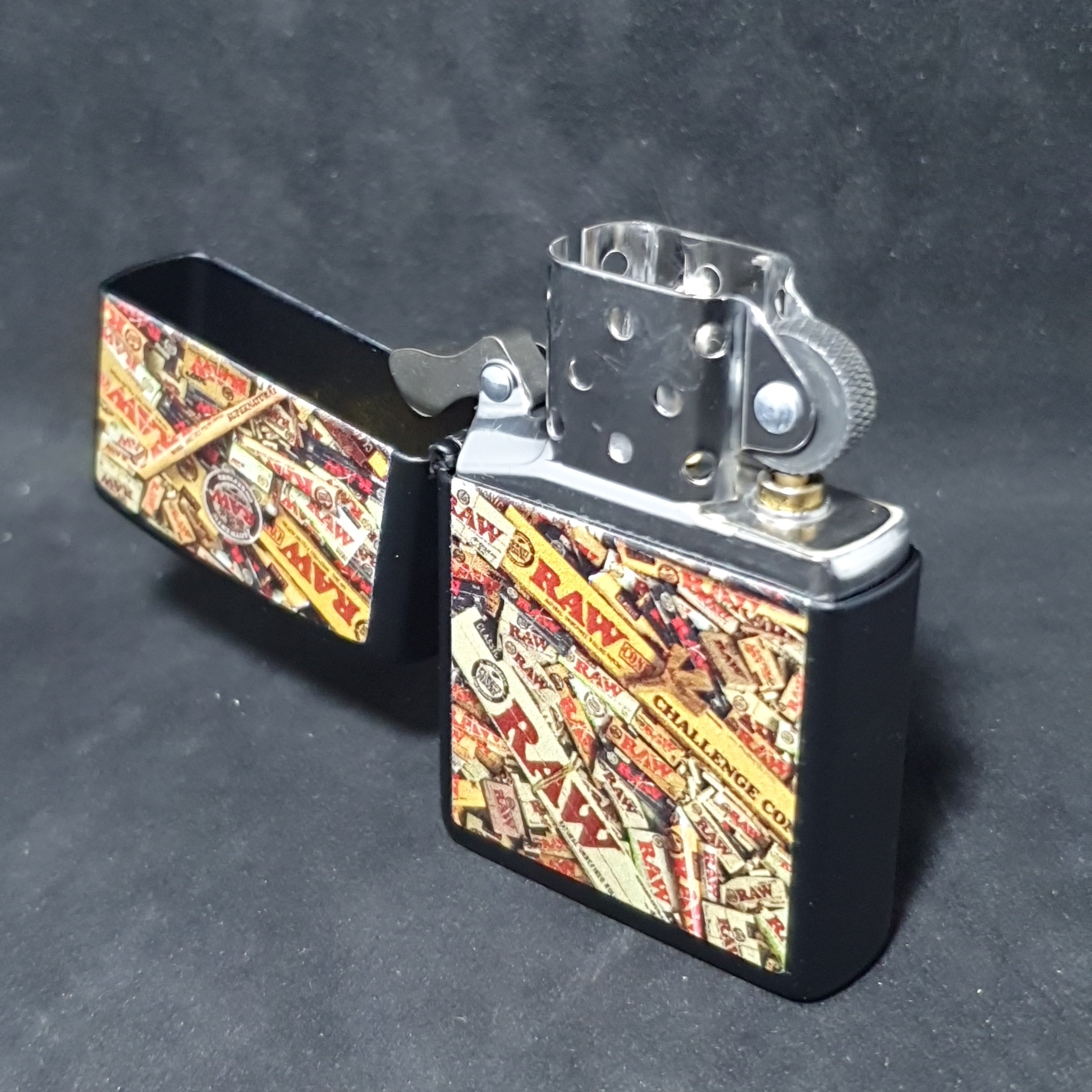 RAW Zippo Lighter - Mix (full print)