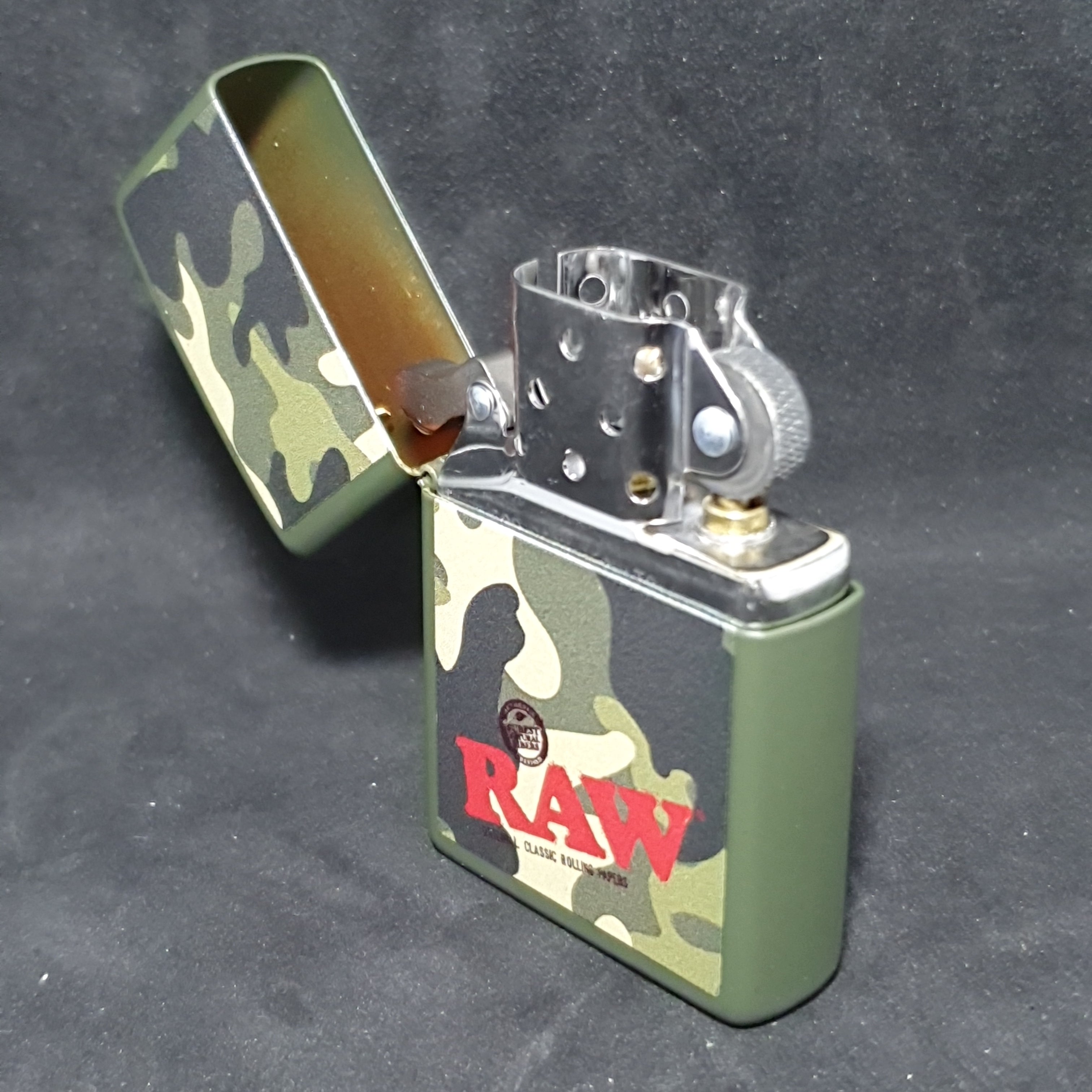 RAW Zippo Lighter - Camo (full print)