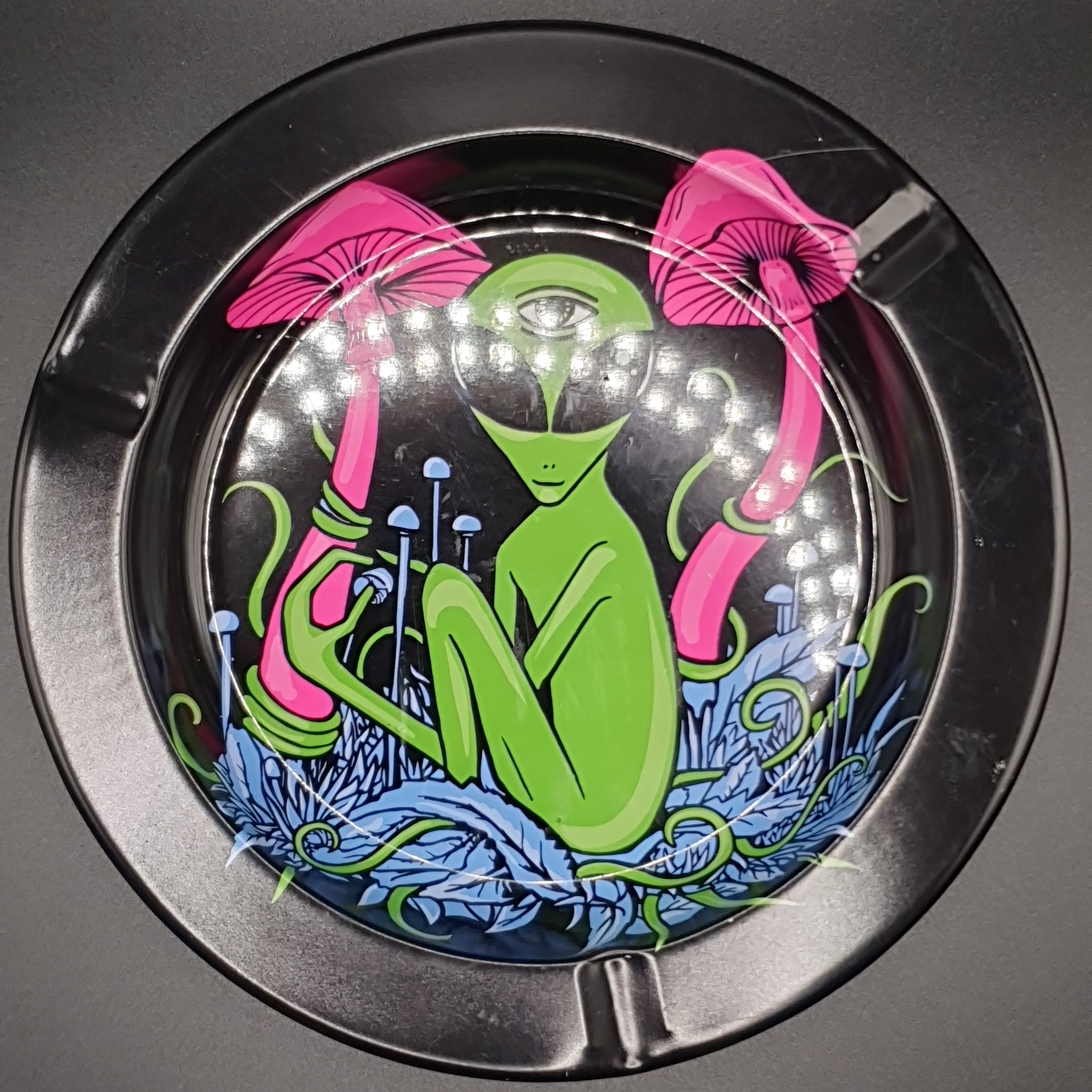 Mushroom Alien - Metal Ashtray